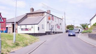 pub lunch